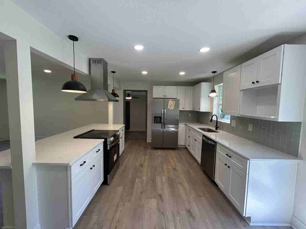 1783 Warfield Dr #1 - Photo 3 of 25