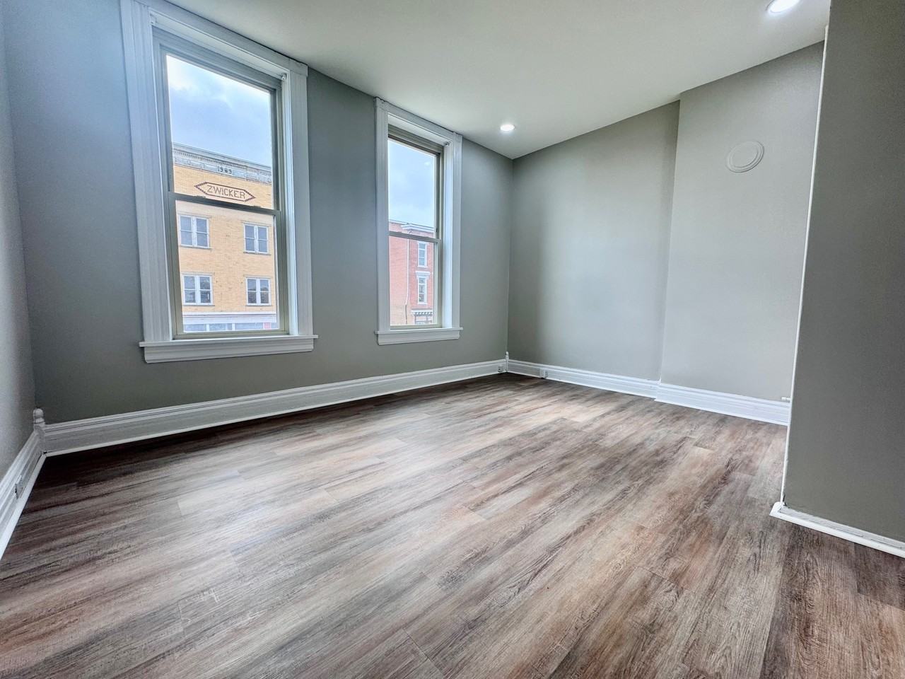 120 E Main St #206 - Photo 5 of 8