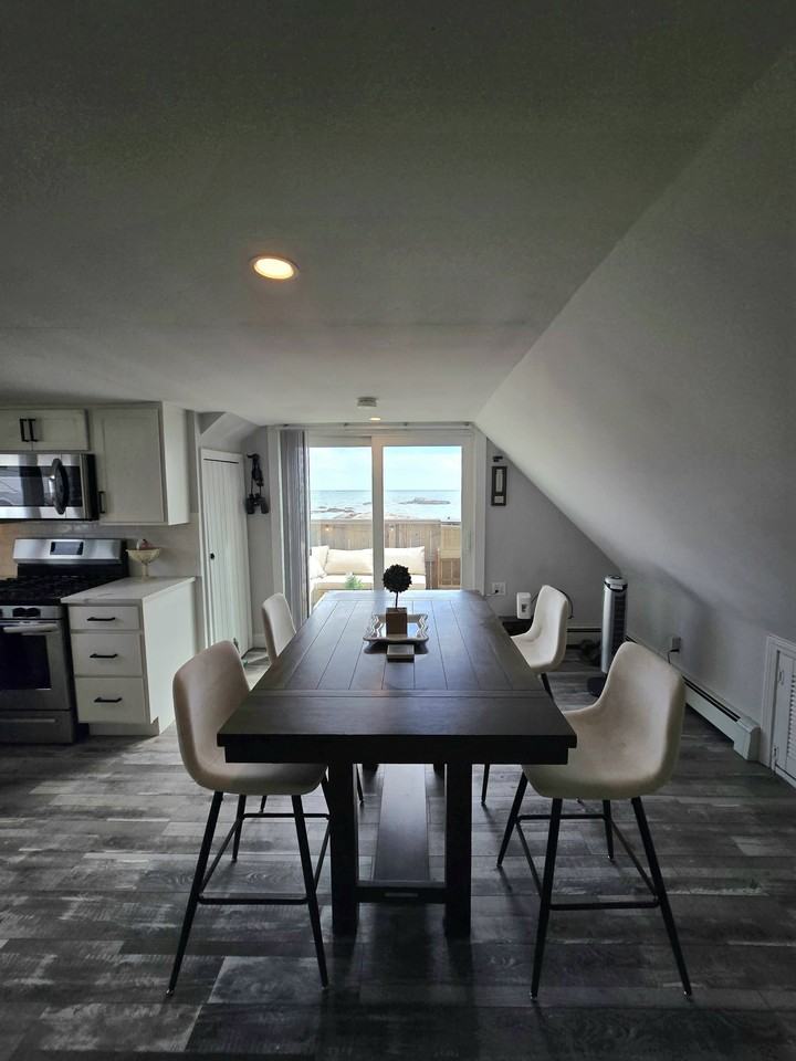 76 Glades Rd #3