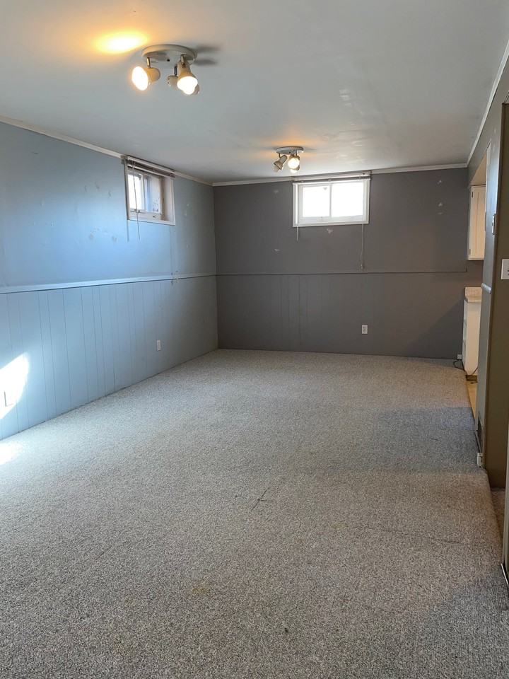 901 B - 901 7th Street East #B - Photo 3 of 11