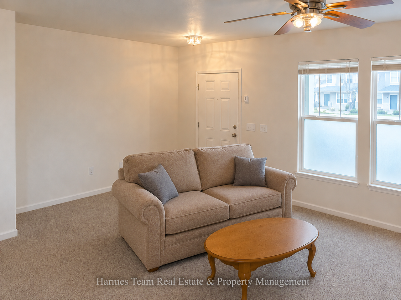 2153 Gilpin Ave - Photo 4 of 26