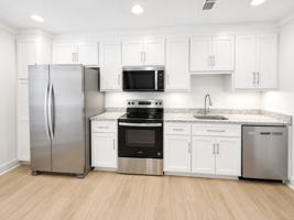 featured image of 1545 Payne St #3