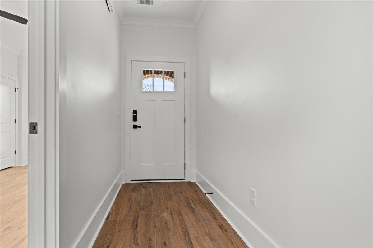 501 W Cheves St #B - Photo 3 of 13