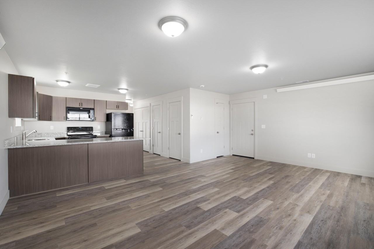 6066 N Silver Fox Rd #3 - Photo 2 of 9