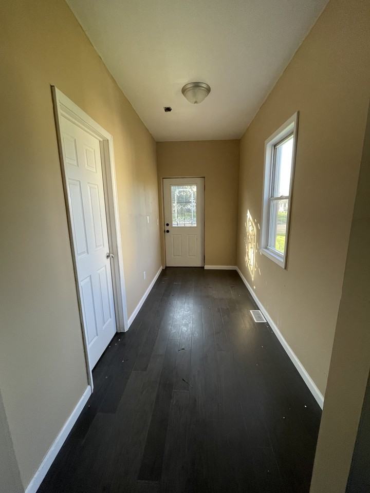 1435 Pearl Pl Sw #1 - Photo 3 of 12