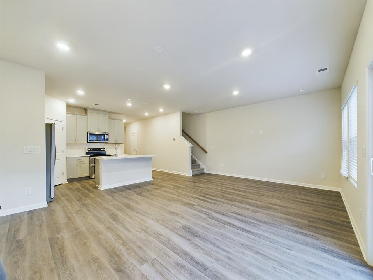 4133 County Down Ave #1 - Photo 6 of 22
