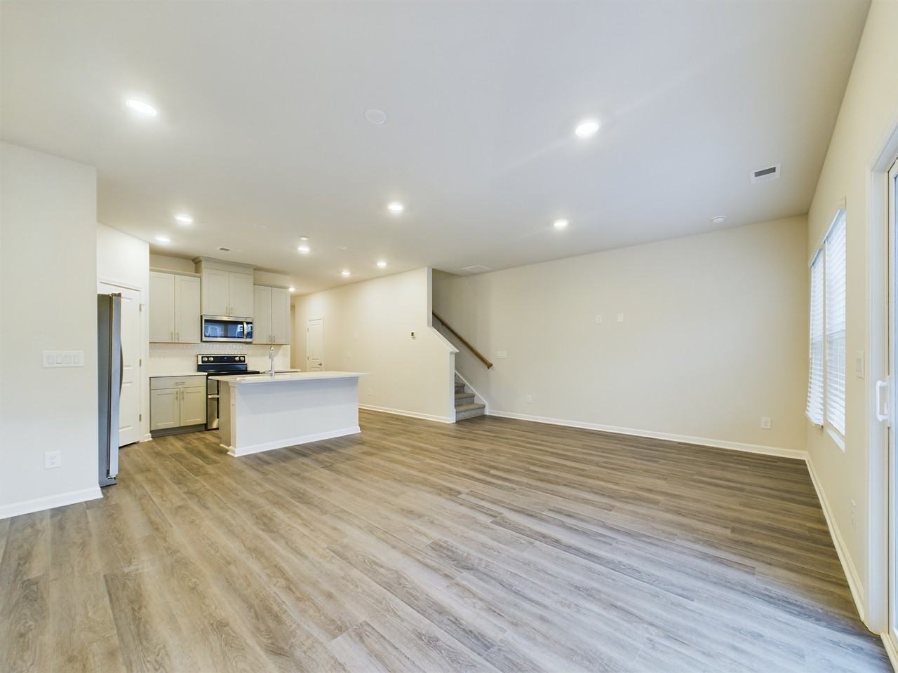 4133 County Down Ave #1 - Photo 7 of 22