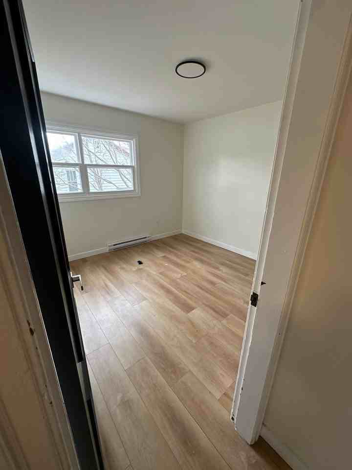 11 Burke St #3 - Photo 2 of 10