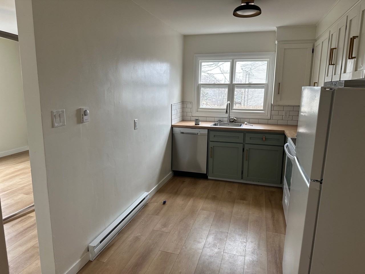 11 Burke St #3 - Photo 7 of 10