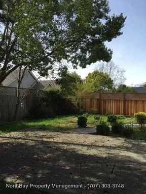 153 Elsbree Cir - Photo 3 of 13