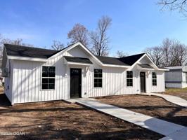 featured image of 1107 1107 - 1109 E 34th ST - 1107 E 34th