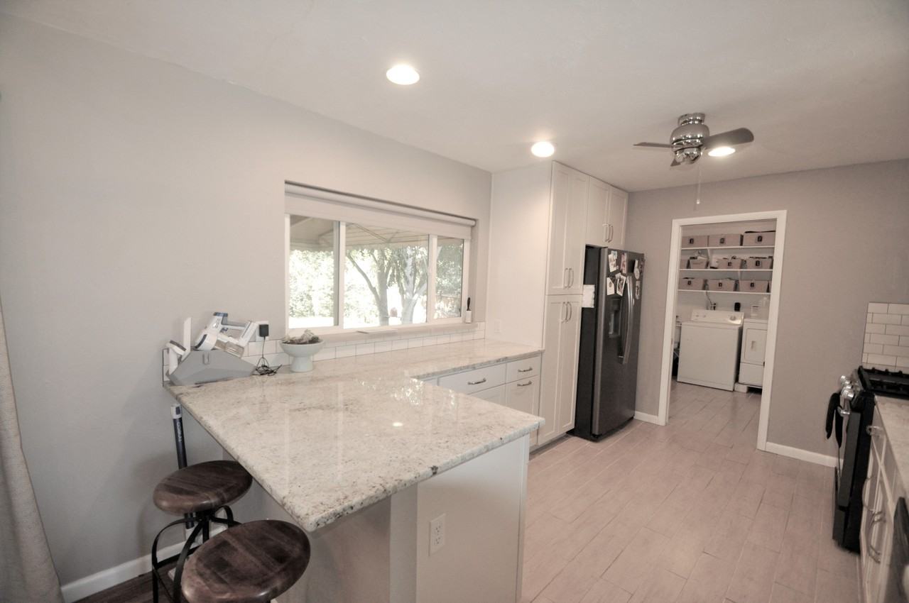 3391 S Holly St #1 - Photo 6 of 12