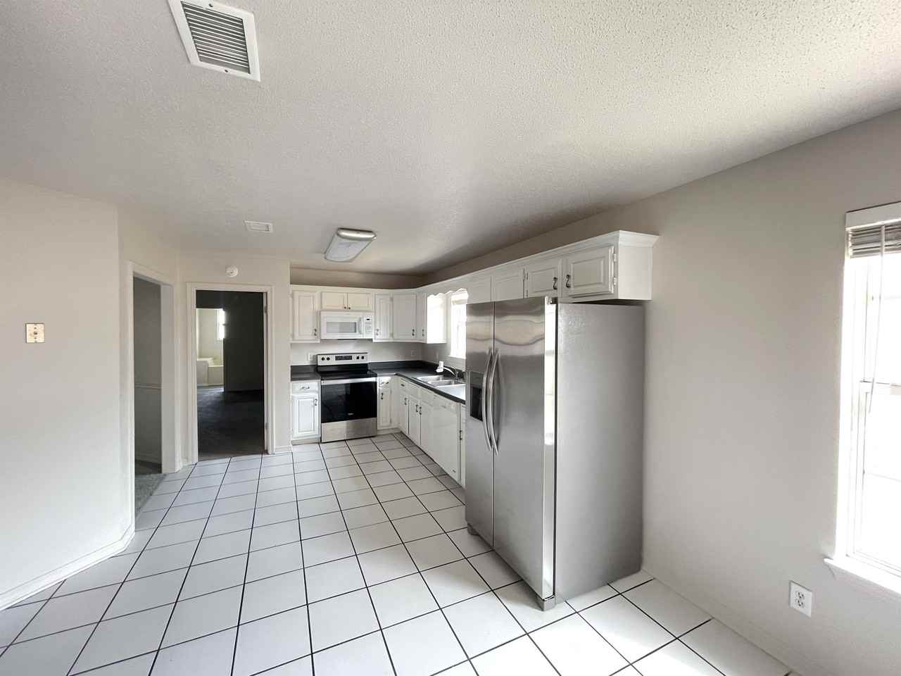 2212 Peachwood Ct #2212 - Photo 5 of 50