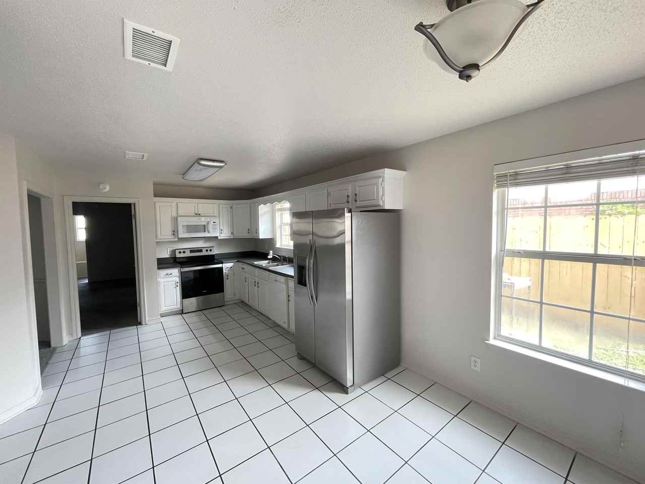 2212 Peachwood Ct #2212 - Photo 6 of 50