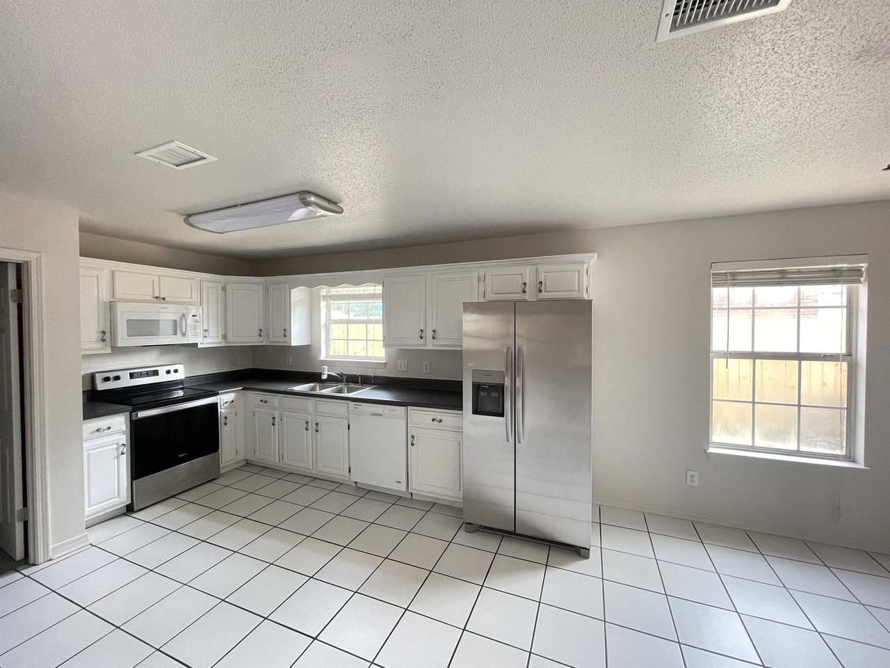 2212 Peachwood Ct #2212 - Photo 7 of 50