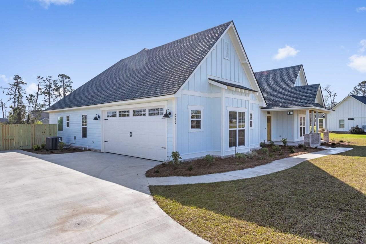 5582 Timberwind Cir - Photo 3 of 26