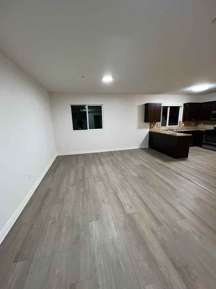 Yaya Laurel 1 Apartments - Photo 7 of 39