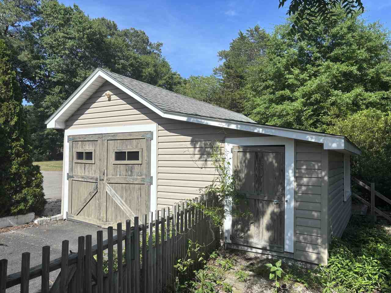 613 S Mcneill St #1 - Photo 5 of 25