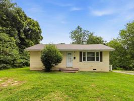 featured image of 3 Pine Ln #1