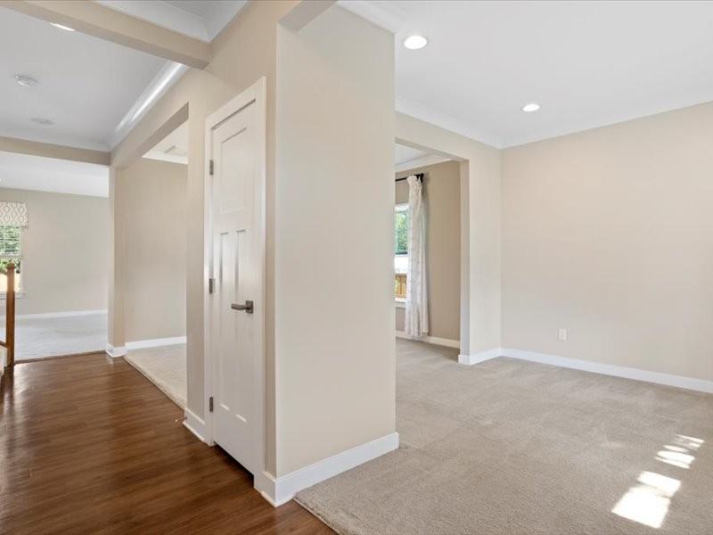 120 Thames Valley Dr - Photo 4 of 25