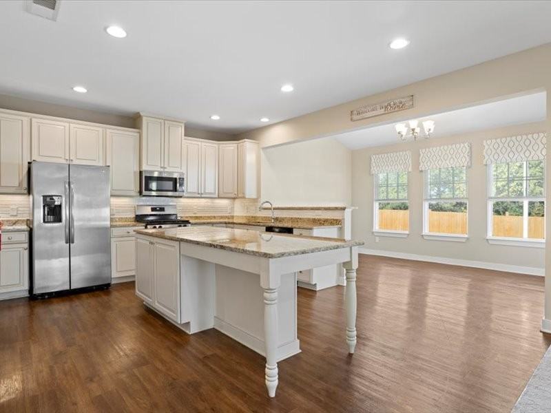 120 Thames Valley Dr - Photo 7 of 25