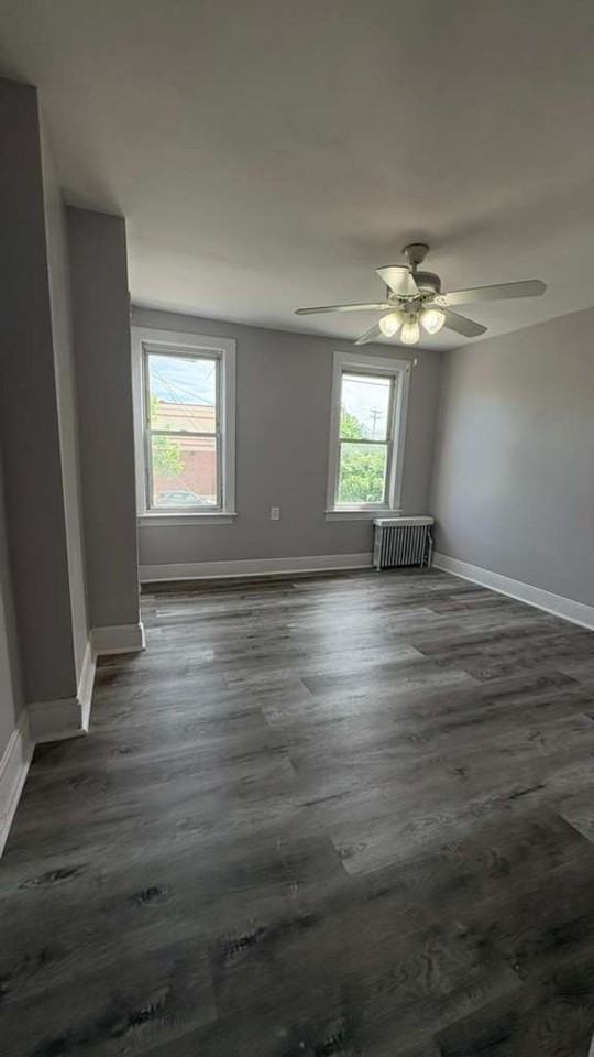 655 Franklin St - Photo 7 of 11