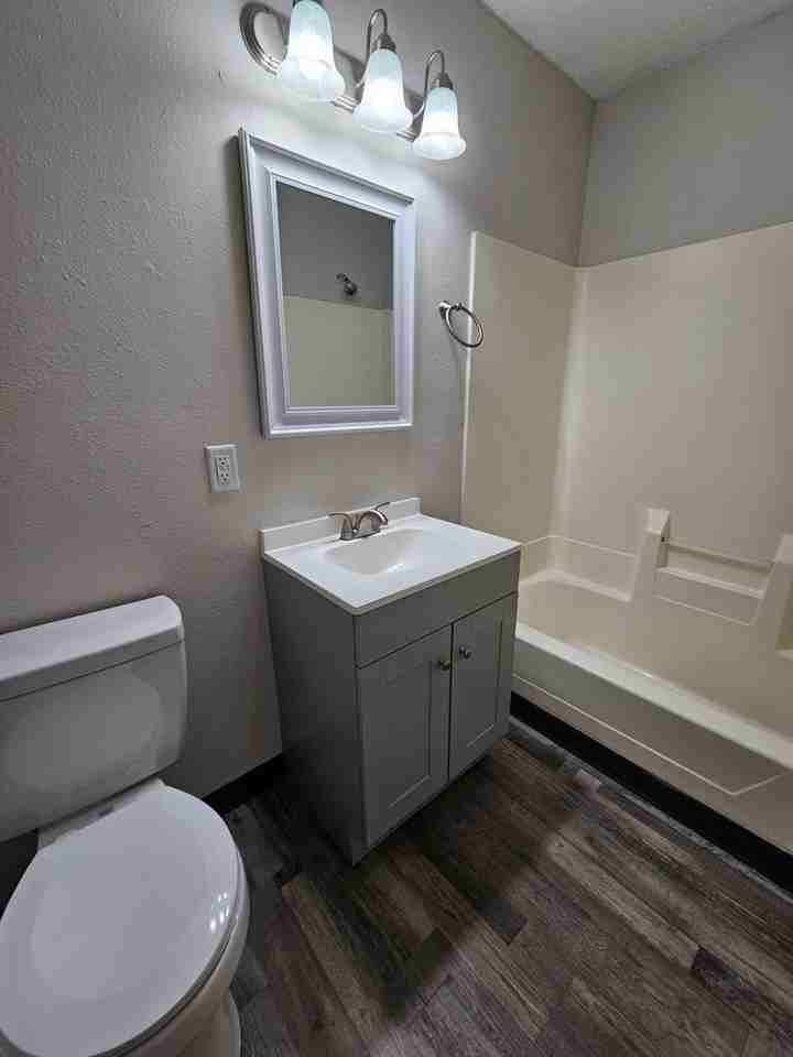 Cedar Rapids 444 - Photo 7 of 37