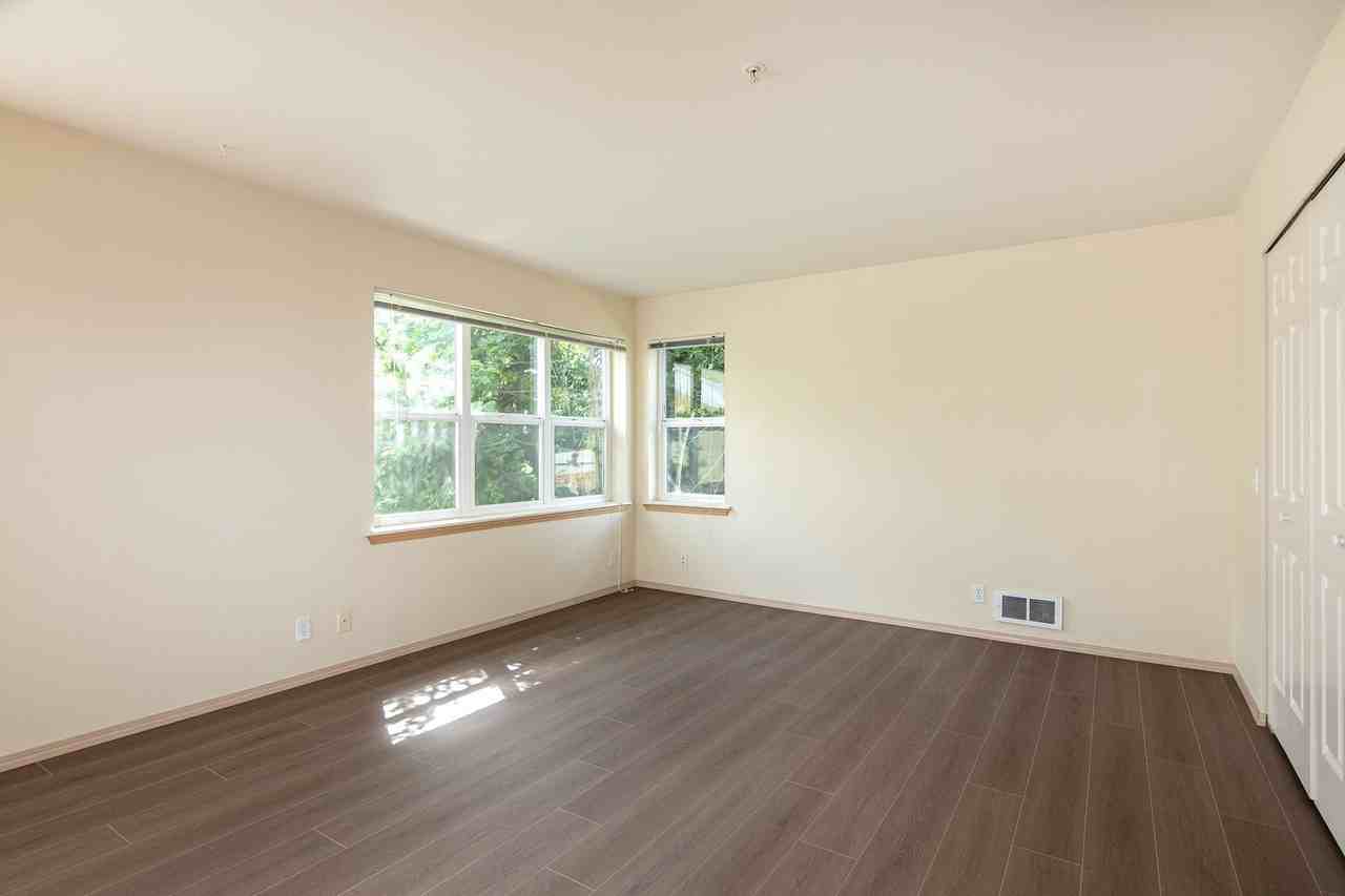 928 N 97th St Apartments - Photo 5 of 18
