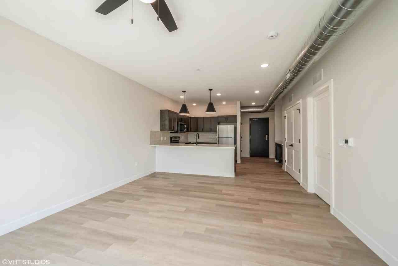 Fulton Lofts - Photo 7 of 9