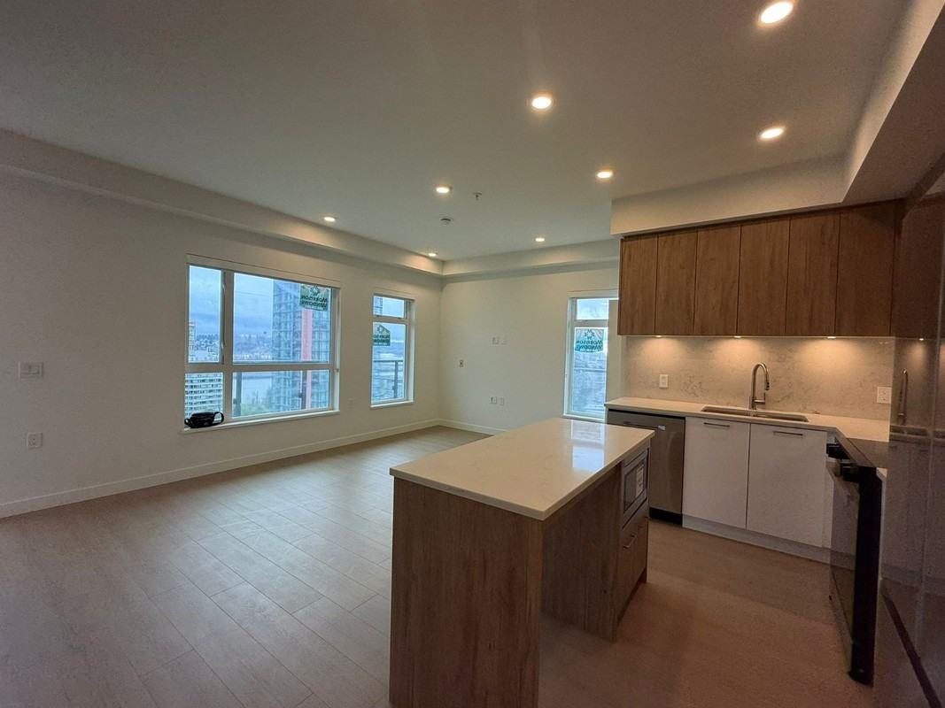 82 1st Street #62X - Photo 6 of 14