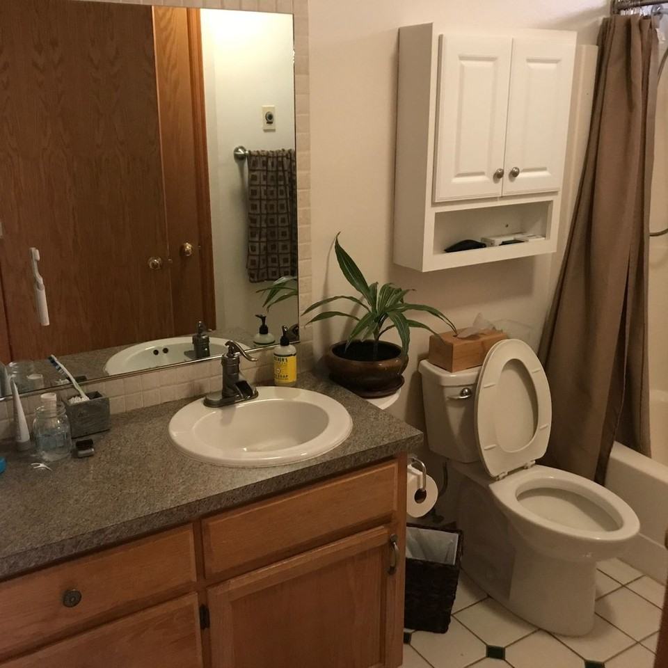 1119 N Forest St #301 - Photo 7 of 12
