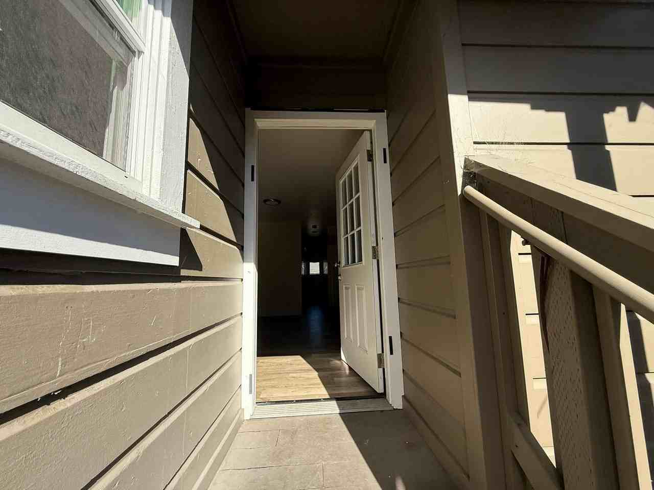 2535 Filbert St - Photo 2 of 27