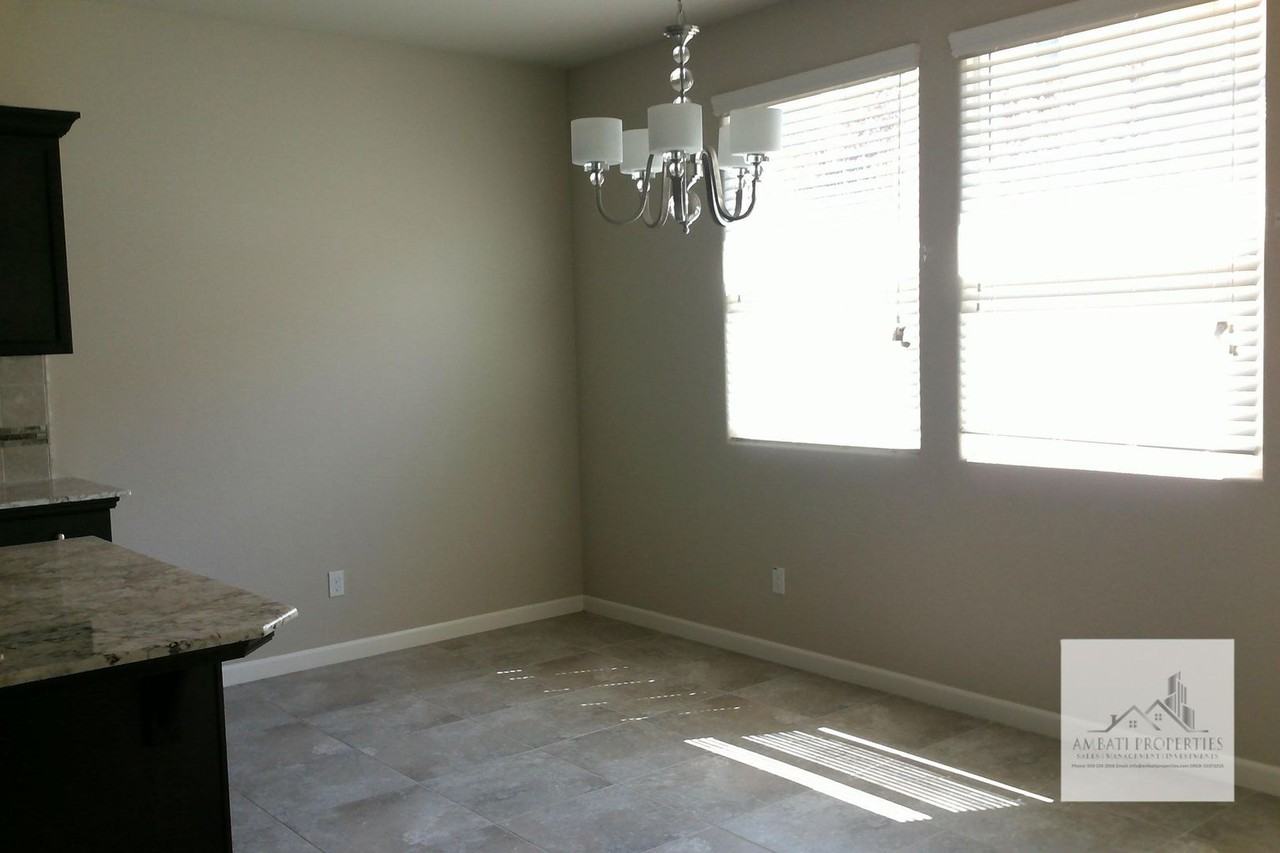 3512 Richmond Ave - Photo 4 of 16