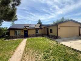 featured image of 1110 Secrest St