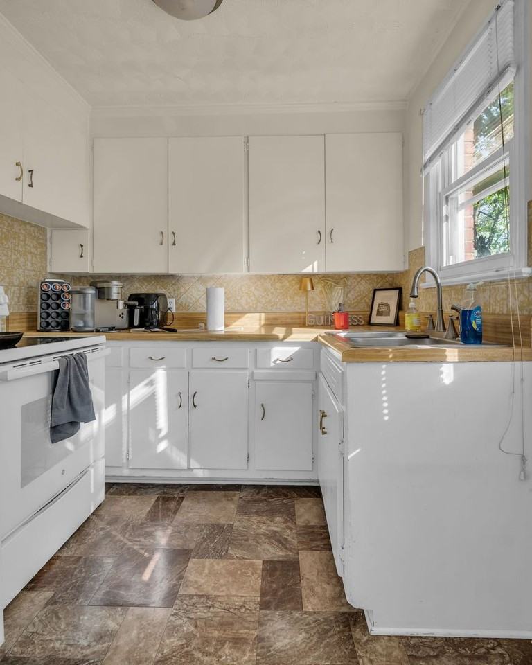 3507 Marlborough Ave - Photo 6 of 10