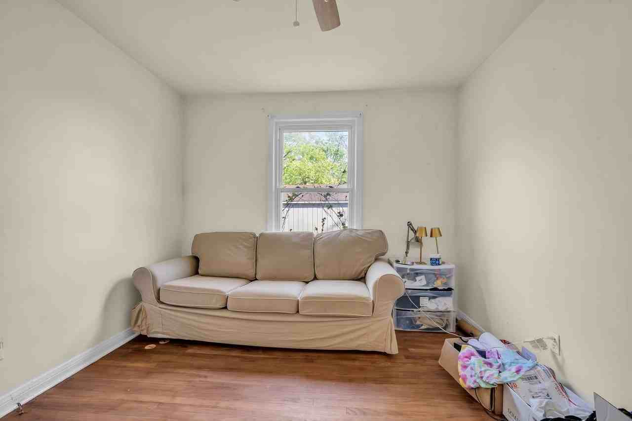 3507 Marlborough Ave - Photo 7 of 10