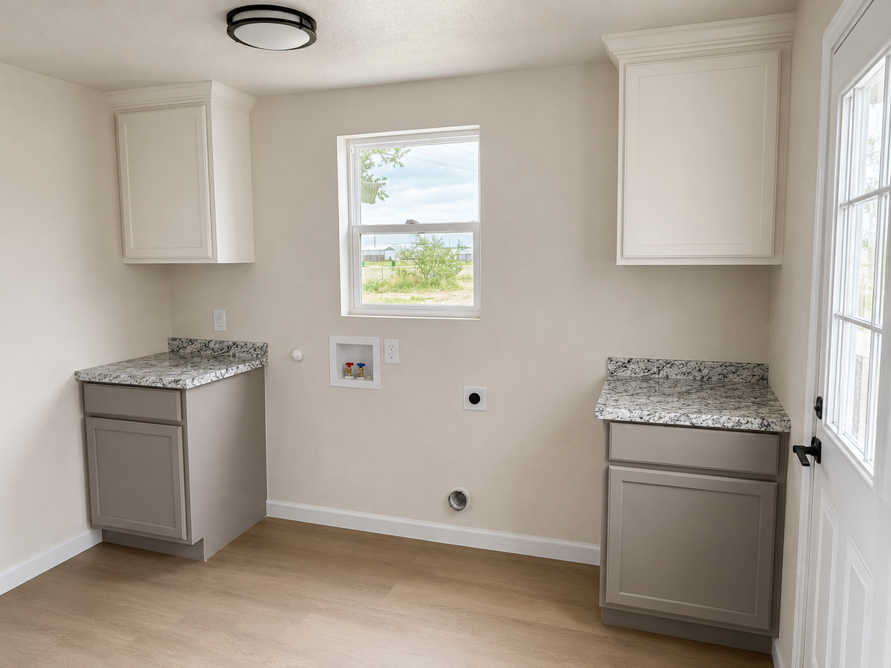 2107 S Love St - Photo 6 of 7