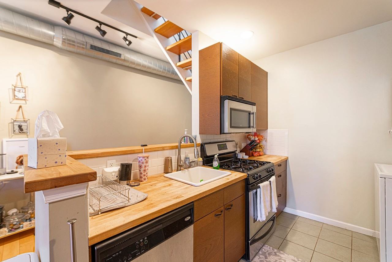 1516 South St - Photo 4 of 21