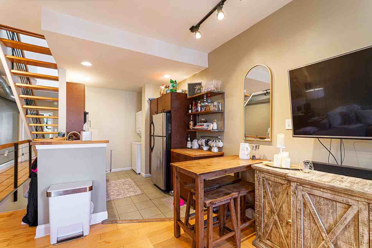 1516 South St - Photo 7 of 21