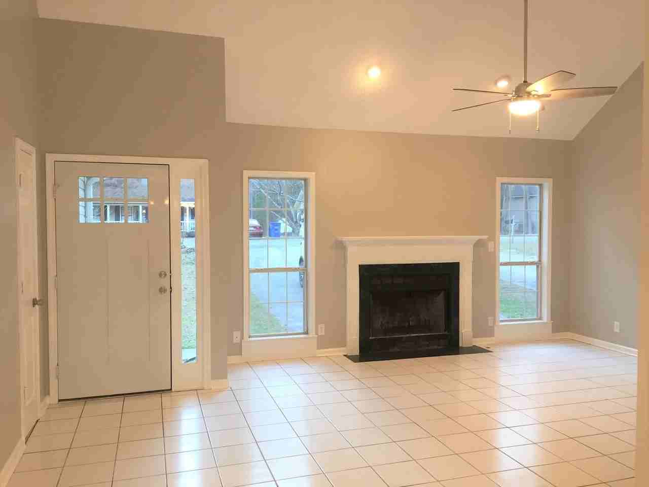 542 Loblolly Ln - Photo 3 of 22