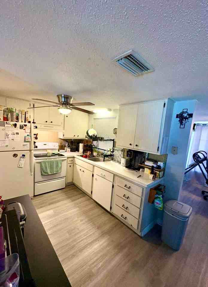 7827 Monarda Dr - Photo 3 of 12