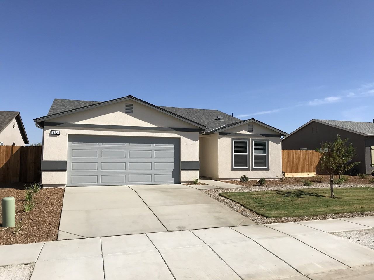 422 San Luis Obispo St - Photo 3 of 20