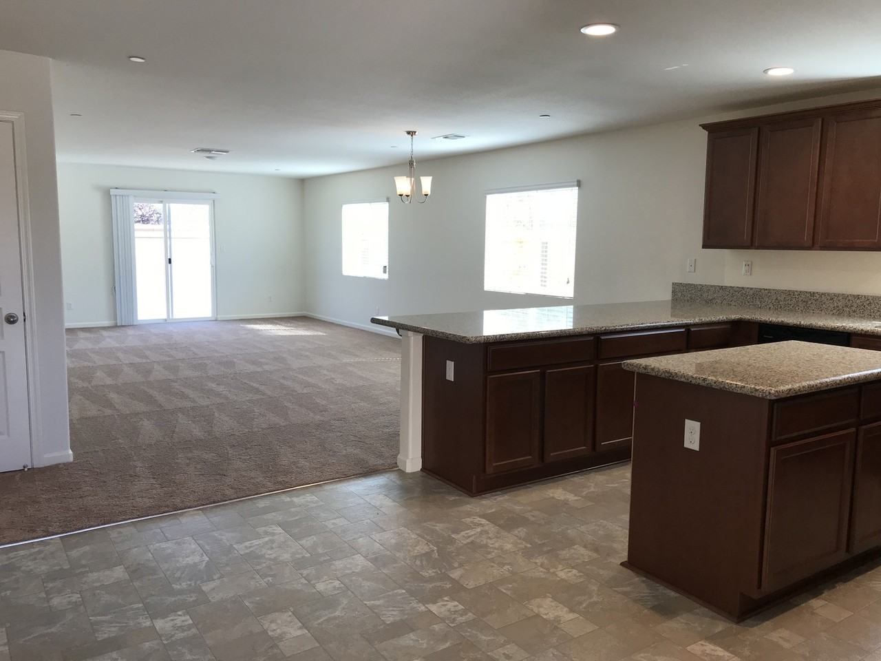 422 San Luis Obispo St - Photo 5 of 20