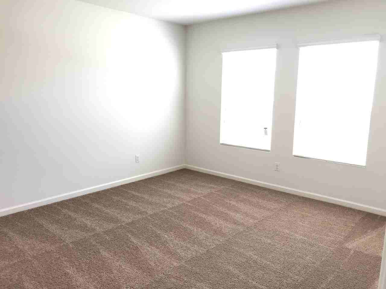 422 San Luis Obispo St - Photo 7 of 20