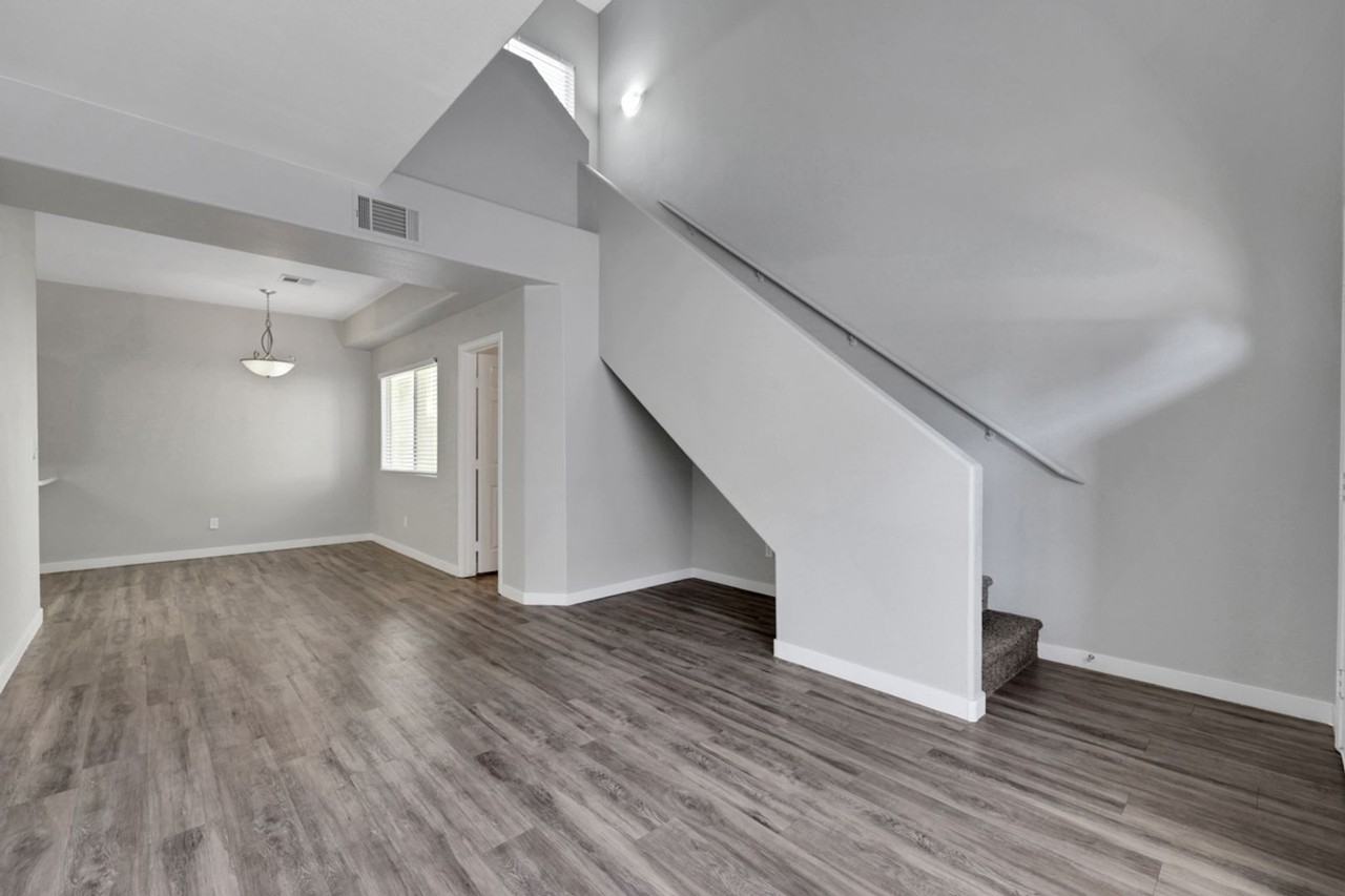 496 Baby Eagle St - Photo 2 of 20