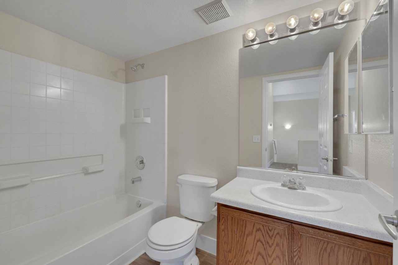 479 Eagle Egg St - Photo 7 of 19