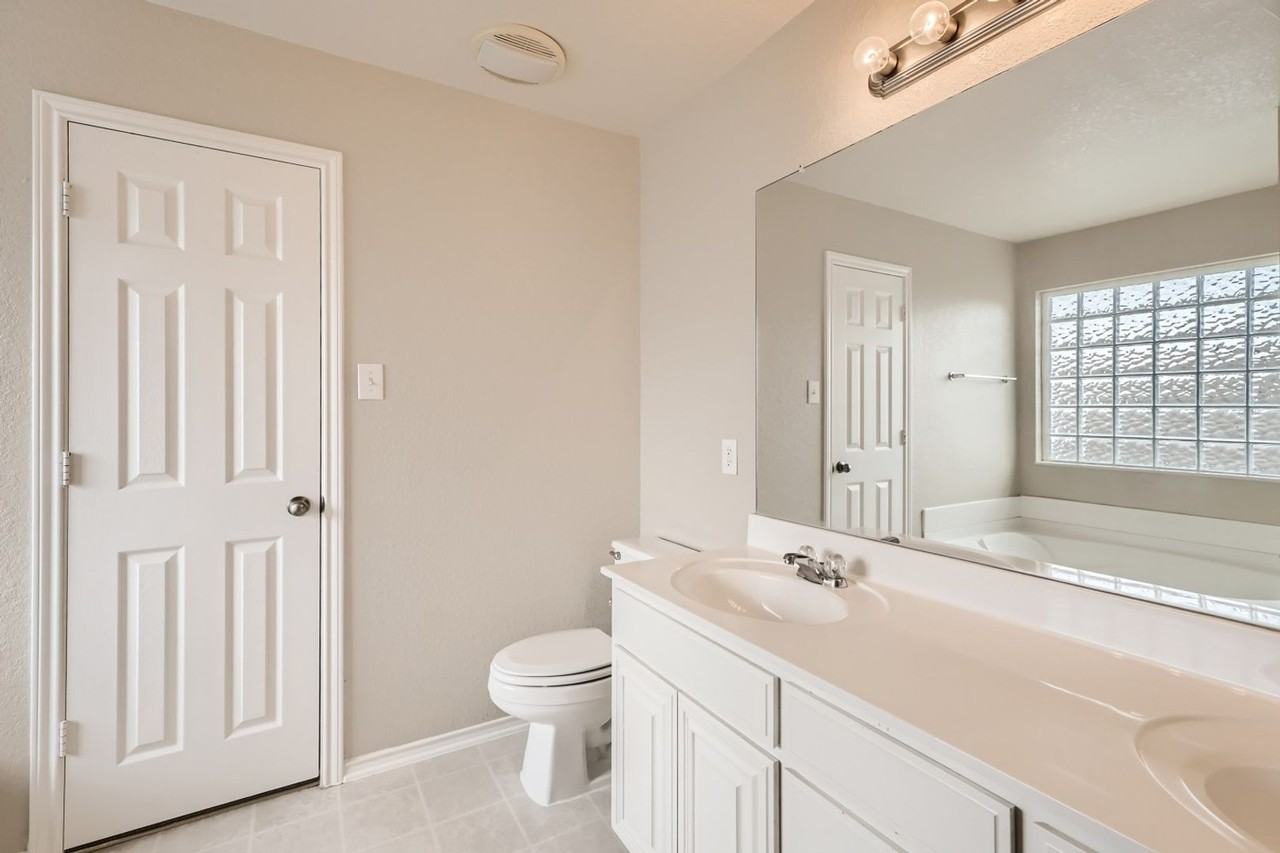 6406 Ithaca Fls - Photo 7 of 11