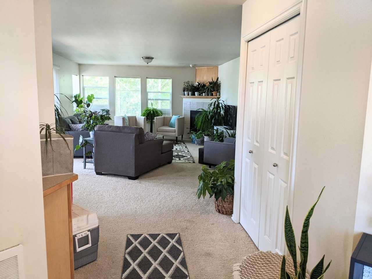 4160 Deemer Rd #201 - Photo 4 of 23