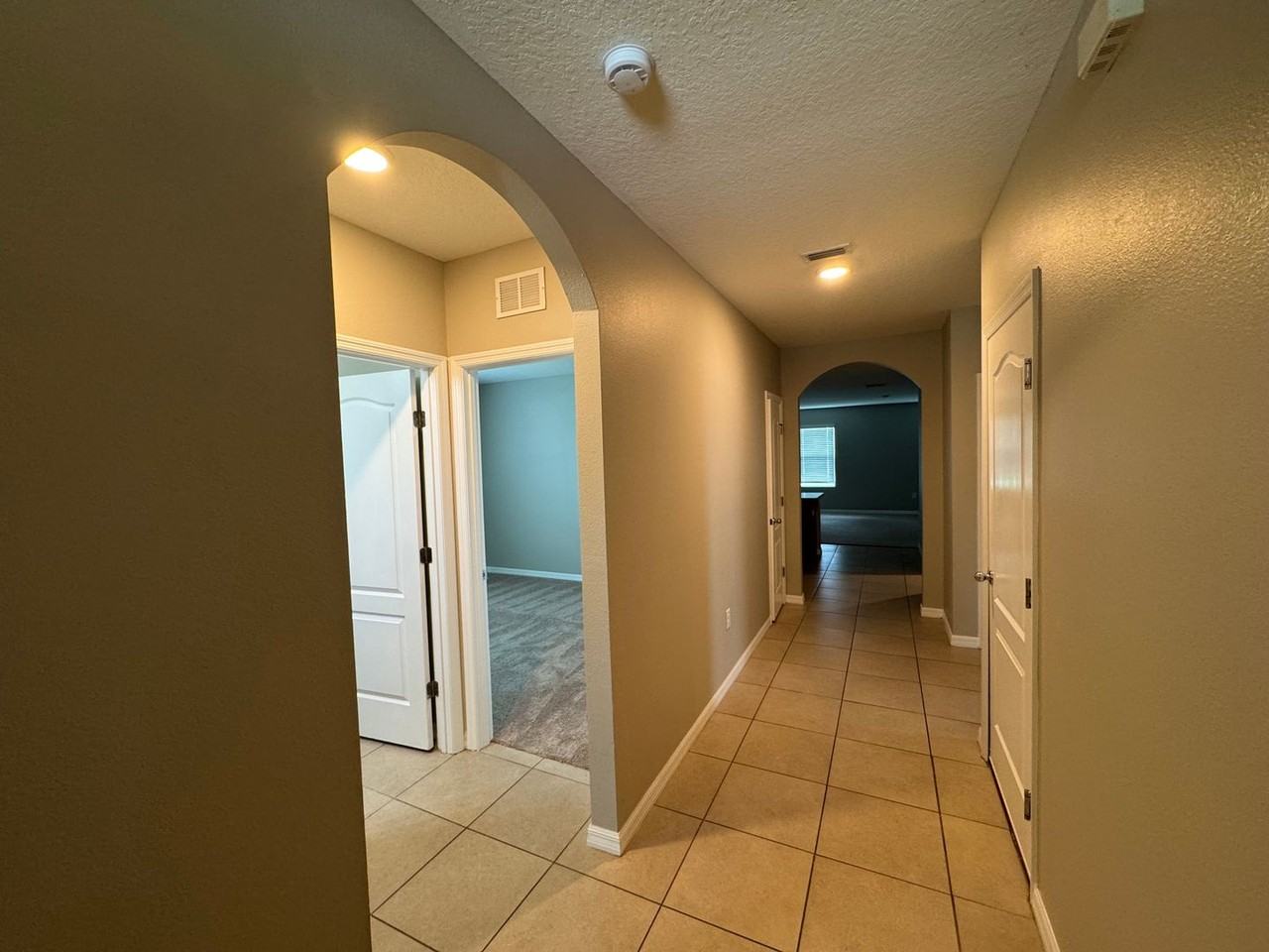 4117 Sophia Blvd - Photo 7 of 24