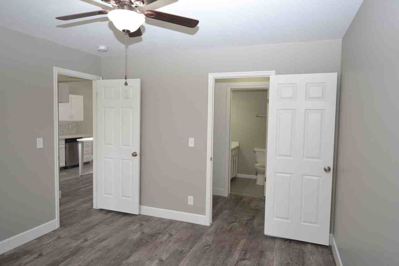 4785 W Old Church Ct - Photo 7 of 13